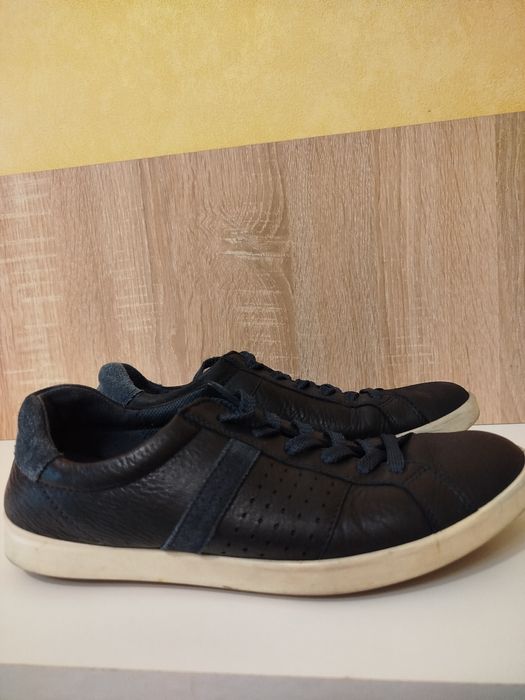 Кеди ессо 39 жіночі