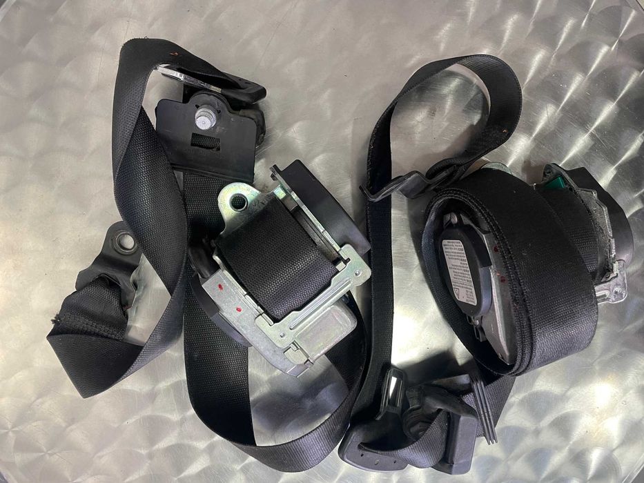 Pas Prawy Lewy MERCEDES-BENZ VITO (W639)  Adax Koźle