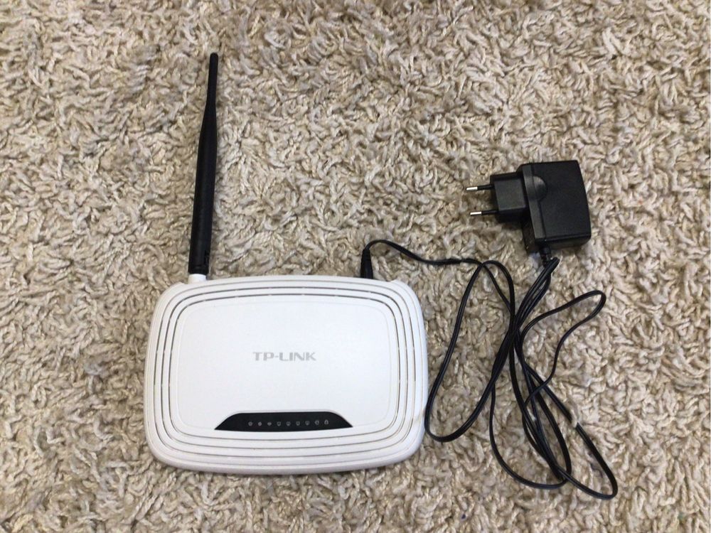 Маршрутизатор TP-Link TL-WR740 N.