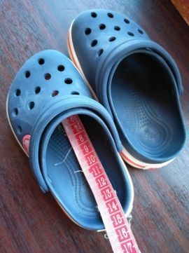 детские сандалики Crocs