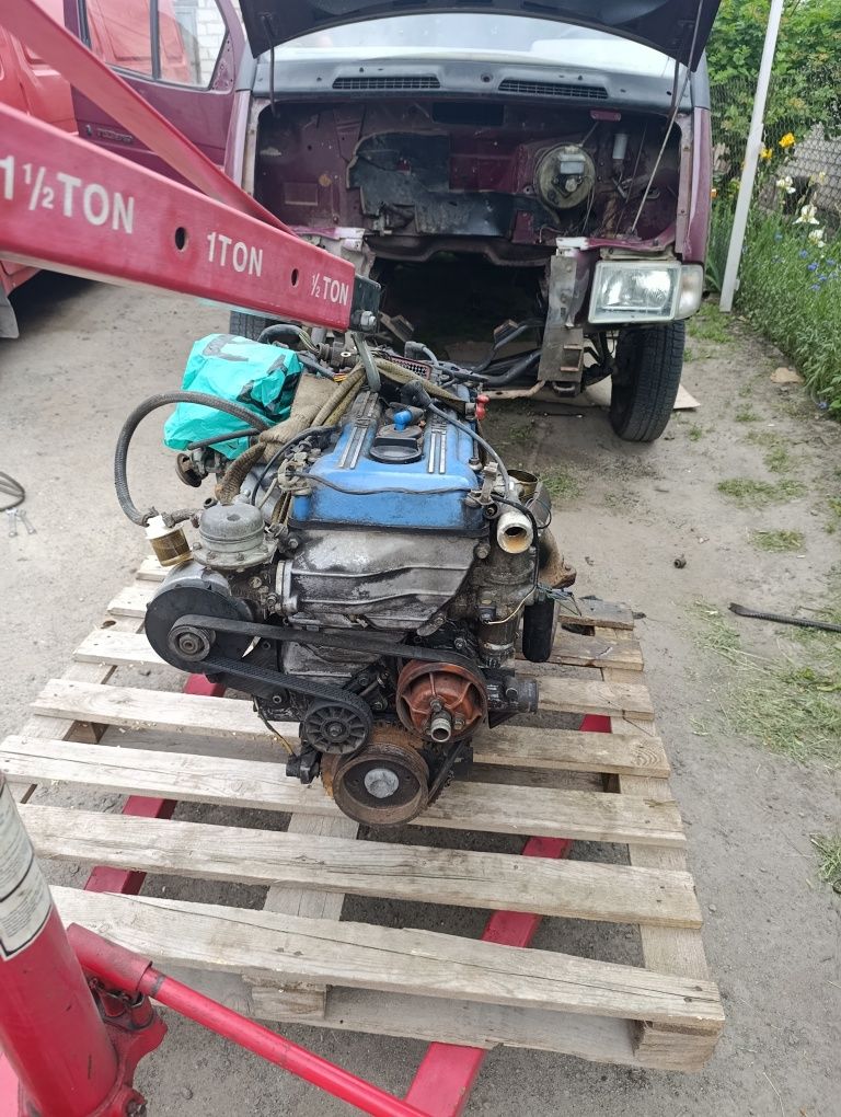 Двигатель ЗМЗ 406 с минимальным пробегом