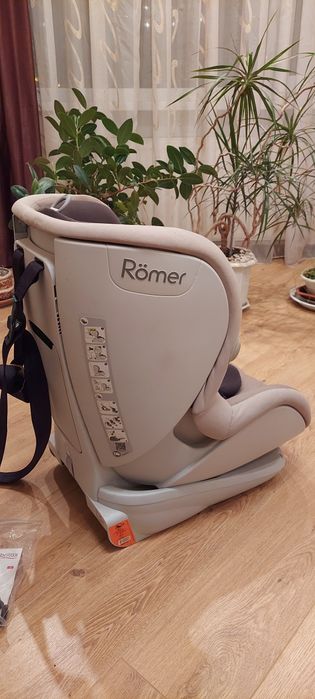 Автокрісло Britax Rőmer TRIFIX 9-18 кг