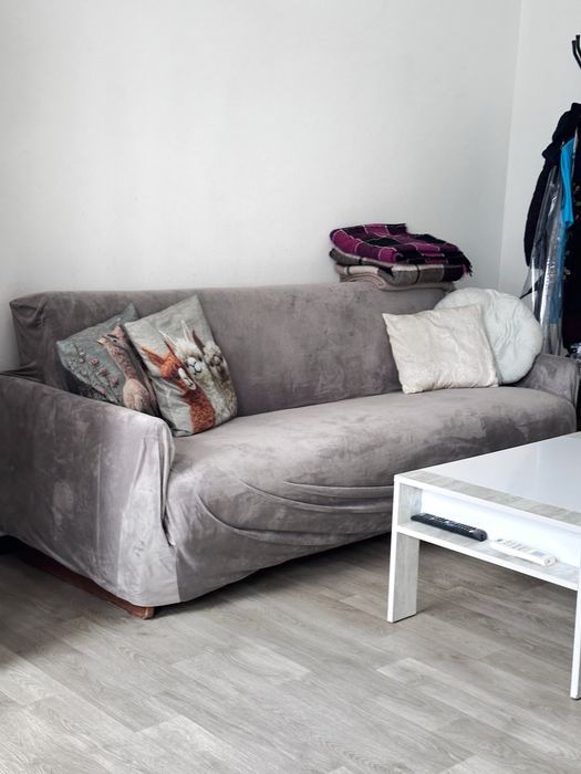 Сдаю робоче місце для майстра манікюру та педикюру