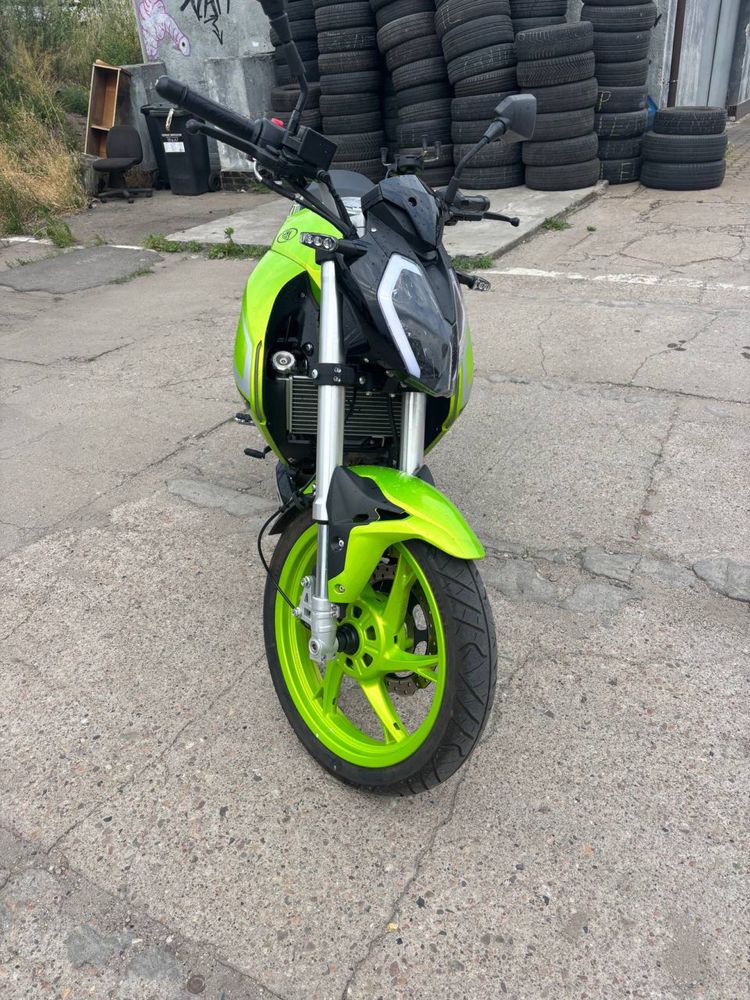 Motocykl  Keewey 125  RKF