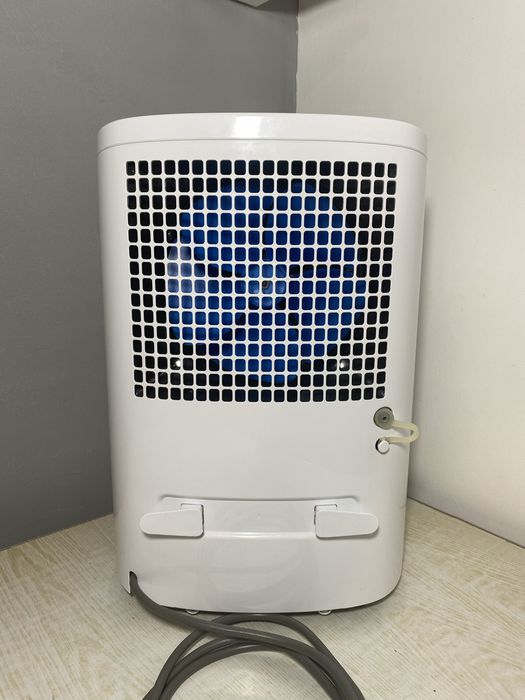 Осушувач повітря BALLU BD10U