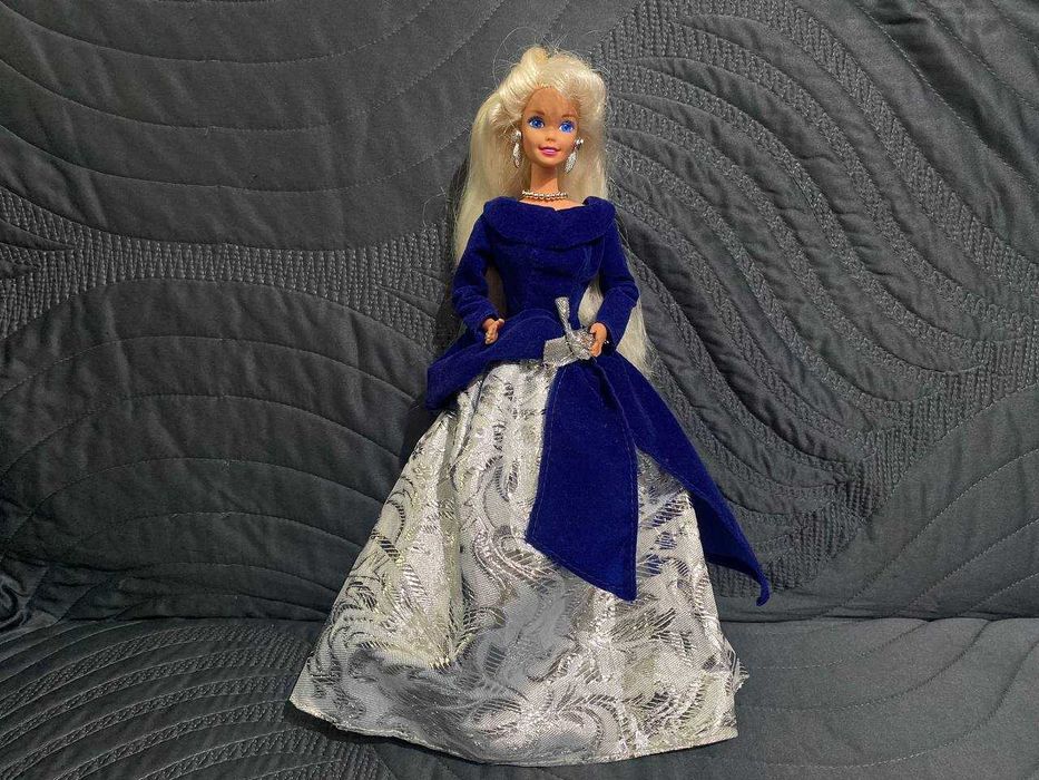 Кукла Барби, лялька Барбі колекційна Winter Velvet Barbie 1995