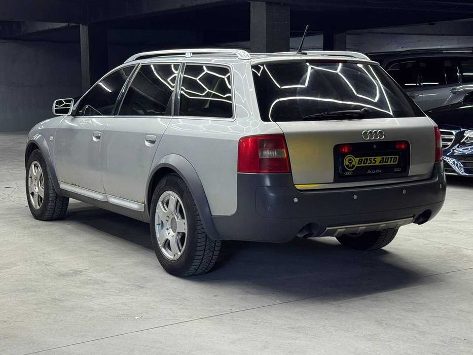 Audi A6 Allroad 2003 року