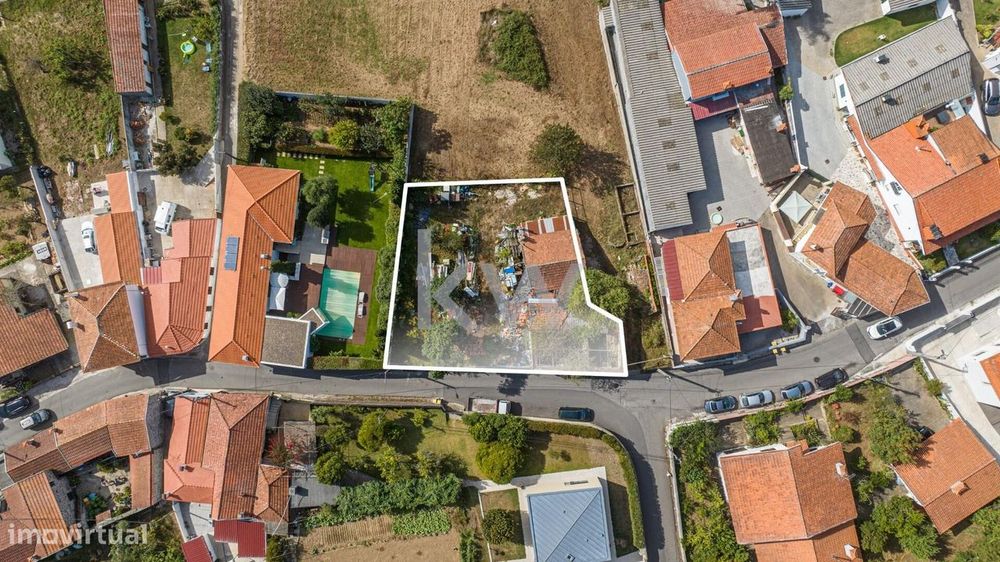 Moradia para reabilitação em Grijó Vila Nova de Gaia