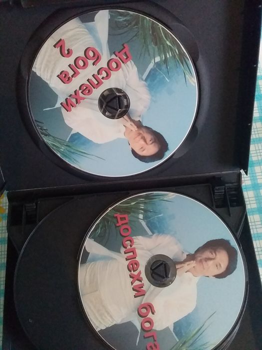 Джеки Чан DVD диски 10 штук