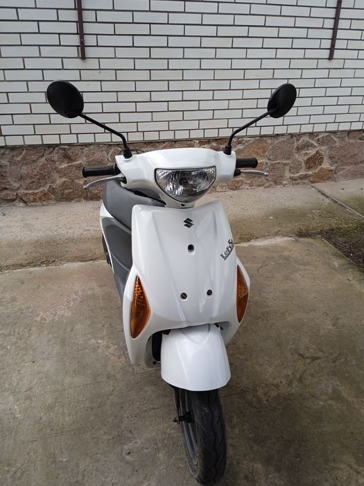 Продаж Suzuki lets 5g