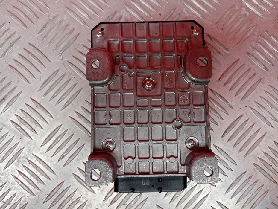 Блок керування підвіскою Audi E-TRON пневмопідвіскою модуль Е Трон