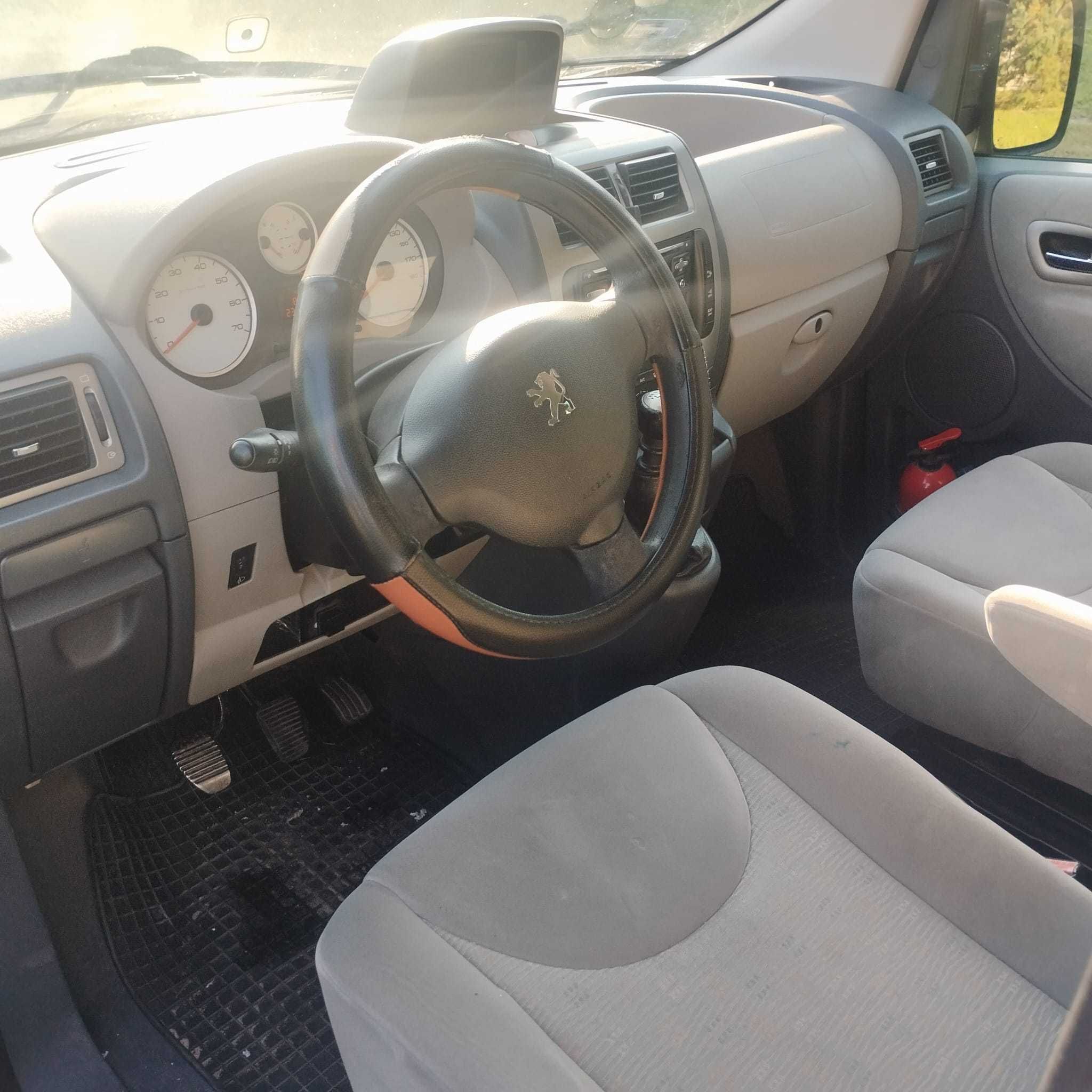 Sprzedam Peugeot Expert 163 KM, L2,8MC ,Navi