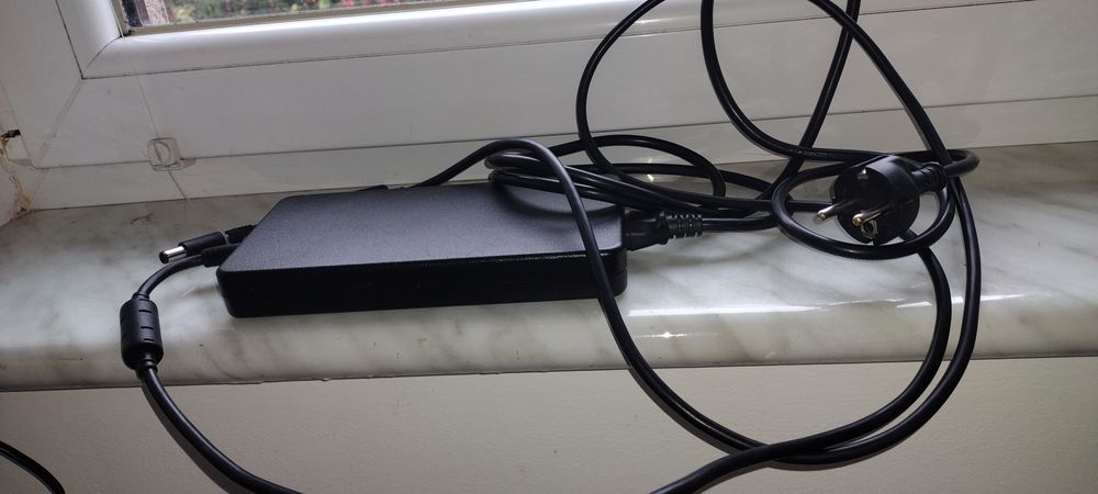 Dell G15 ładowarka