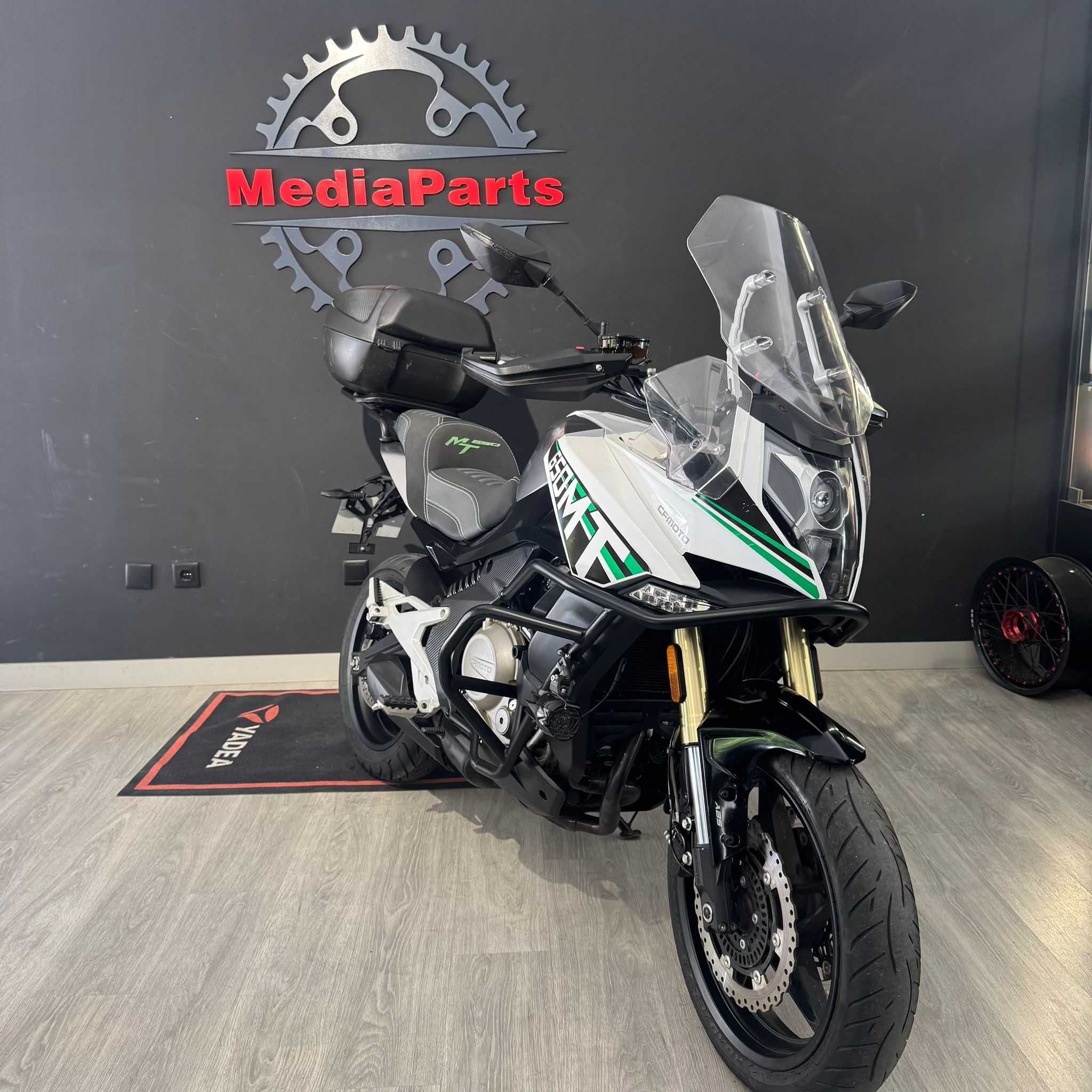 CFMOTO 650 MT 2021