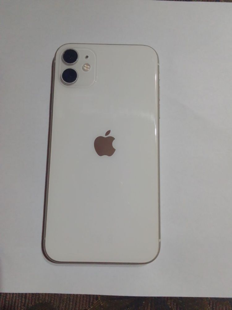 Срочно Продам iphone 11 белый