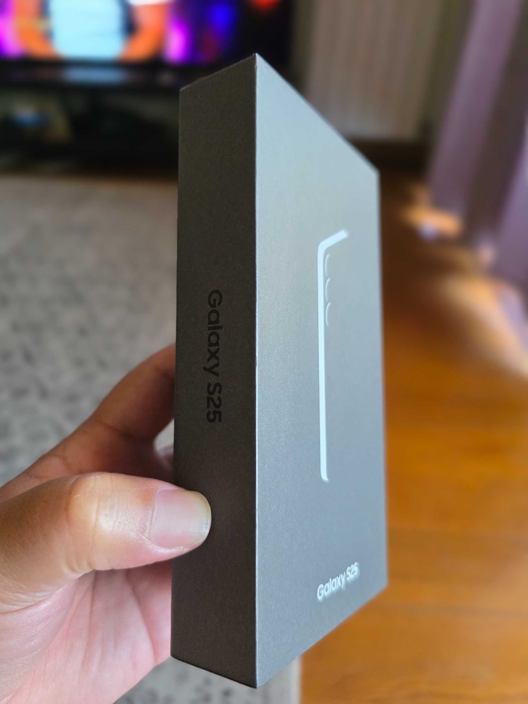Galaxy S25 128GB (Novo e lacrado, garantia)