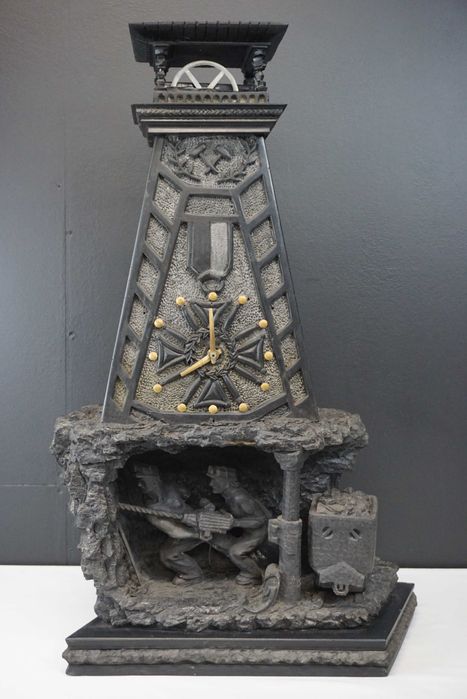 Rzeźba z węgla zegar górniczy figura figurka Śląsk 72cm