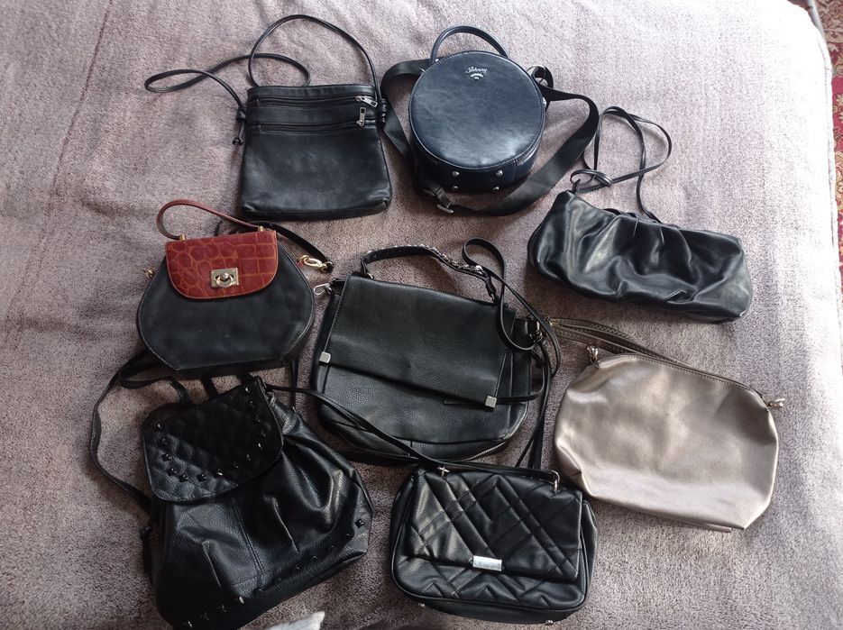 Продаю сумки в гарному стані