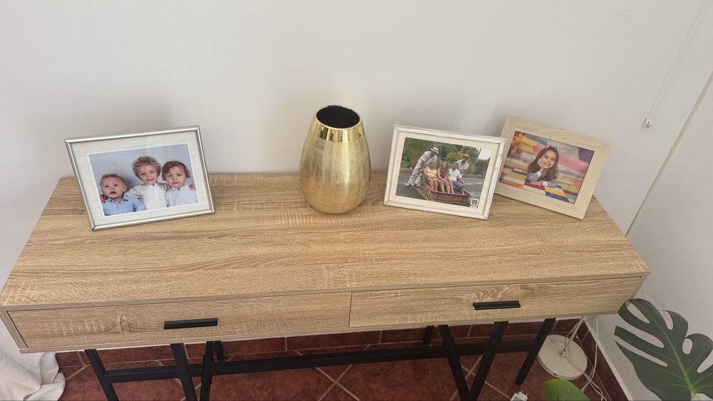 Aparador/ consola da Area