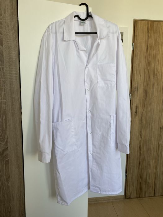 Fartuch laboratoryjny medyczny scrubs