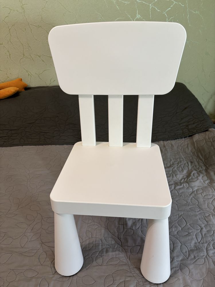 Стільчик дитячий ikea