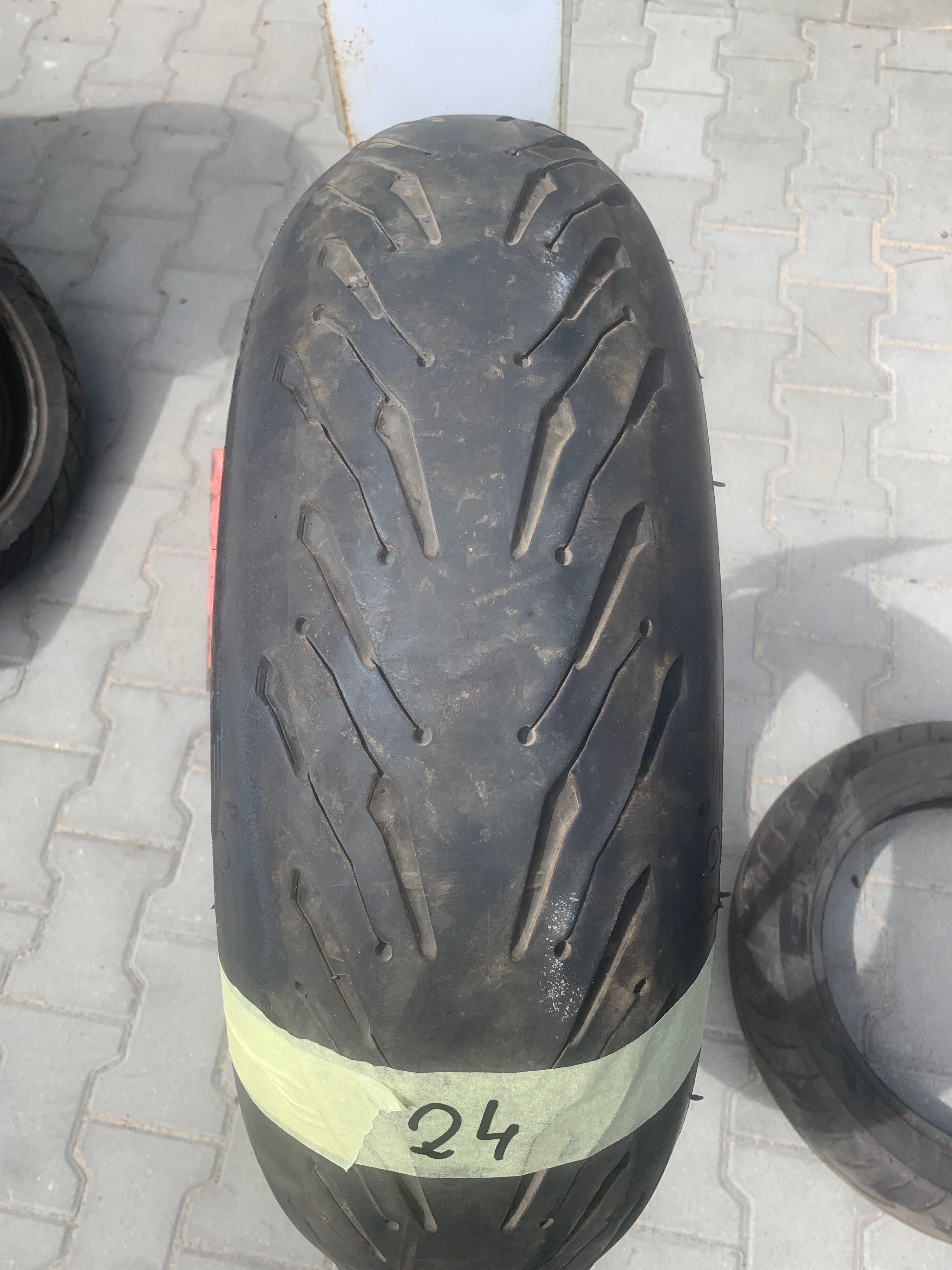 180/55 ZR 17 nr 24