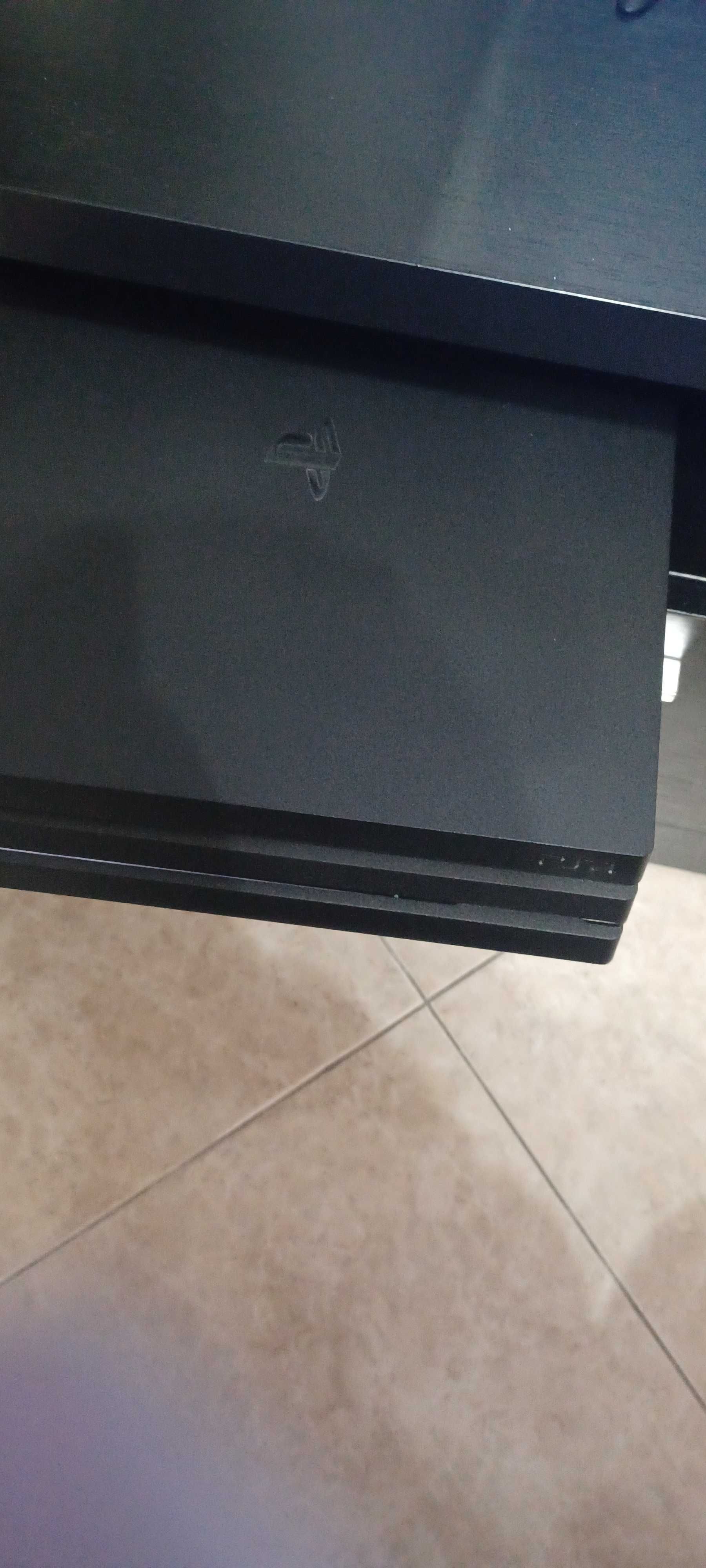 Ps4 pro sem comando