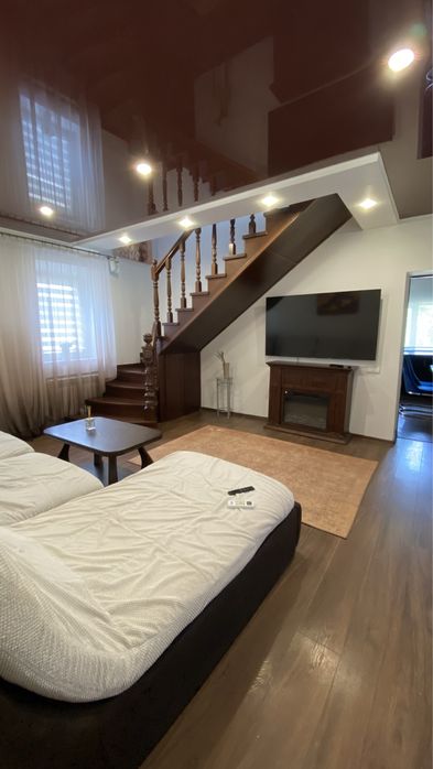 Продам дом центр пр. А. Поля рядом парк