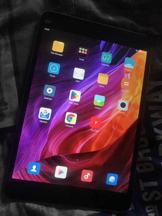 Xiaomi Mi Pad 2 в гарному стані