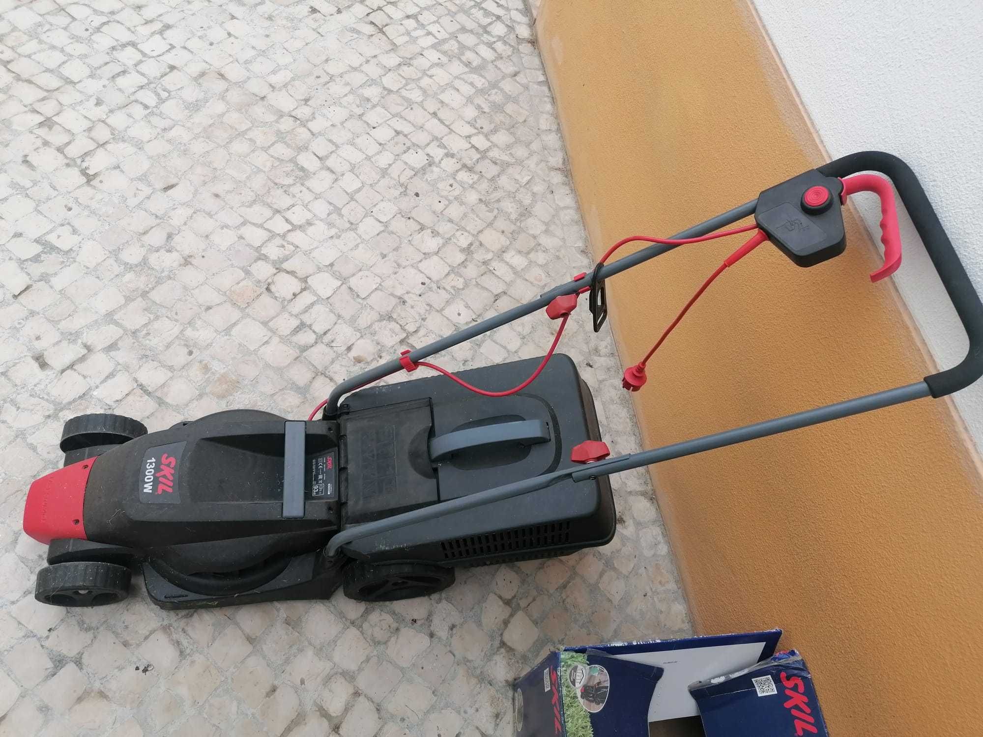 Corta Relva 1300W