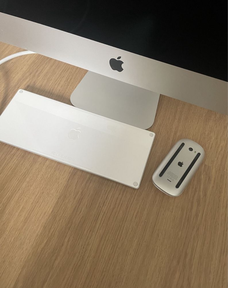 Komputer apple macbook