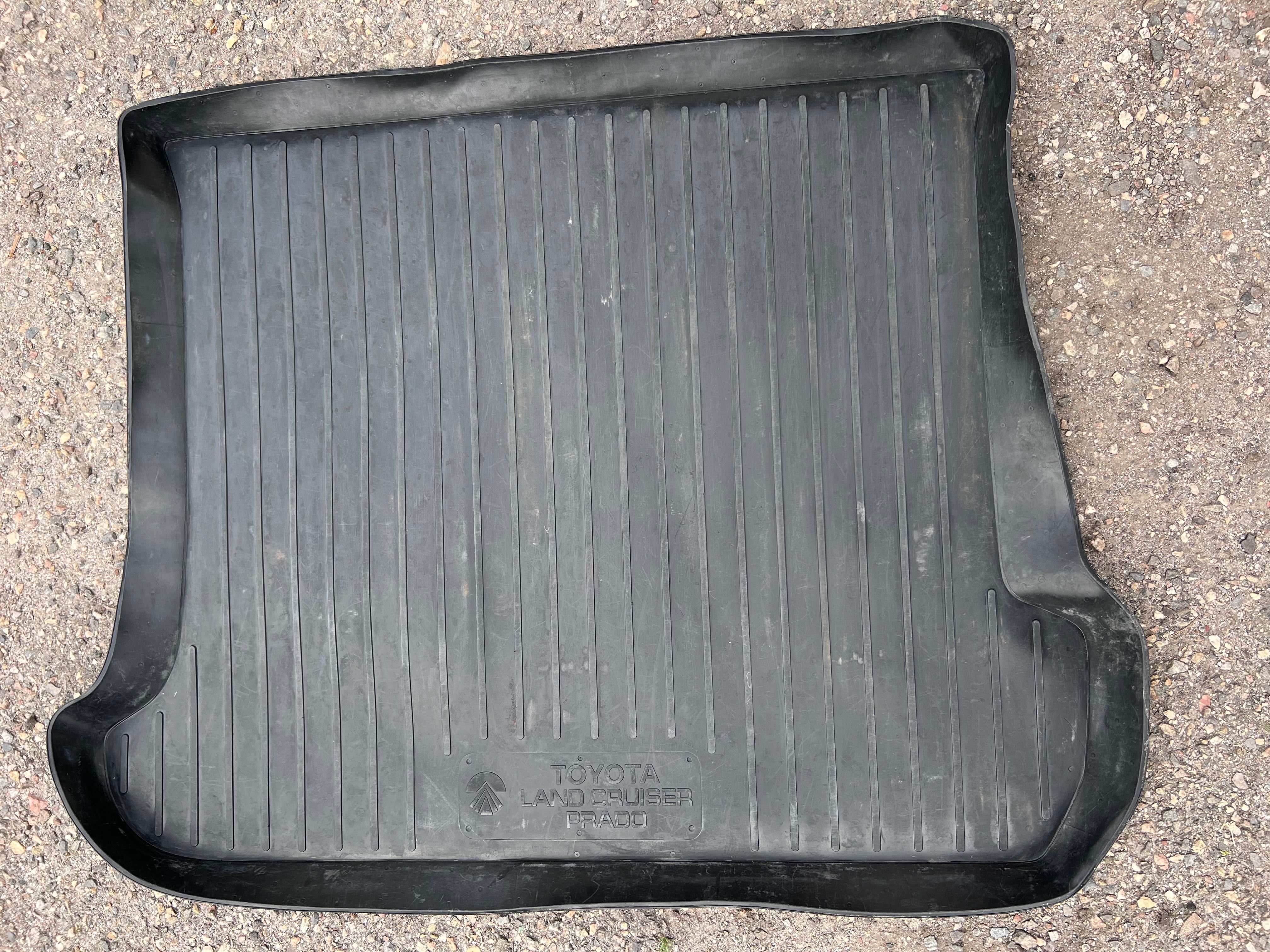 Коврик в багажник Lacetti, Accord, ВАЗ, Camry, Prado 120