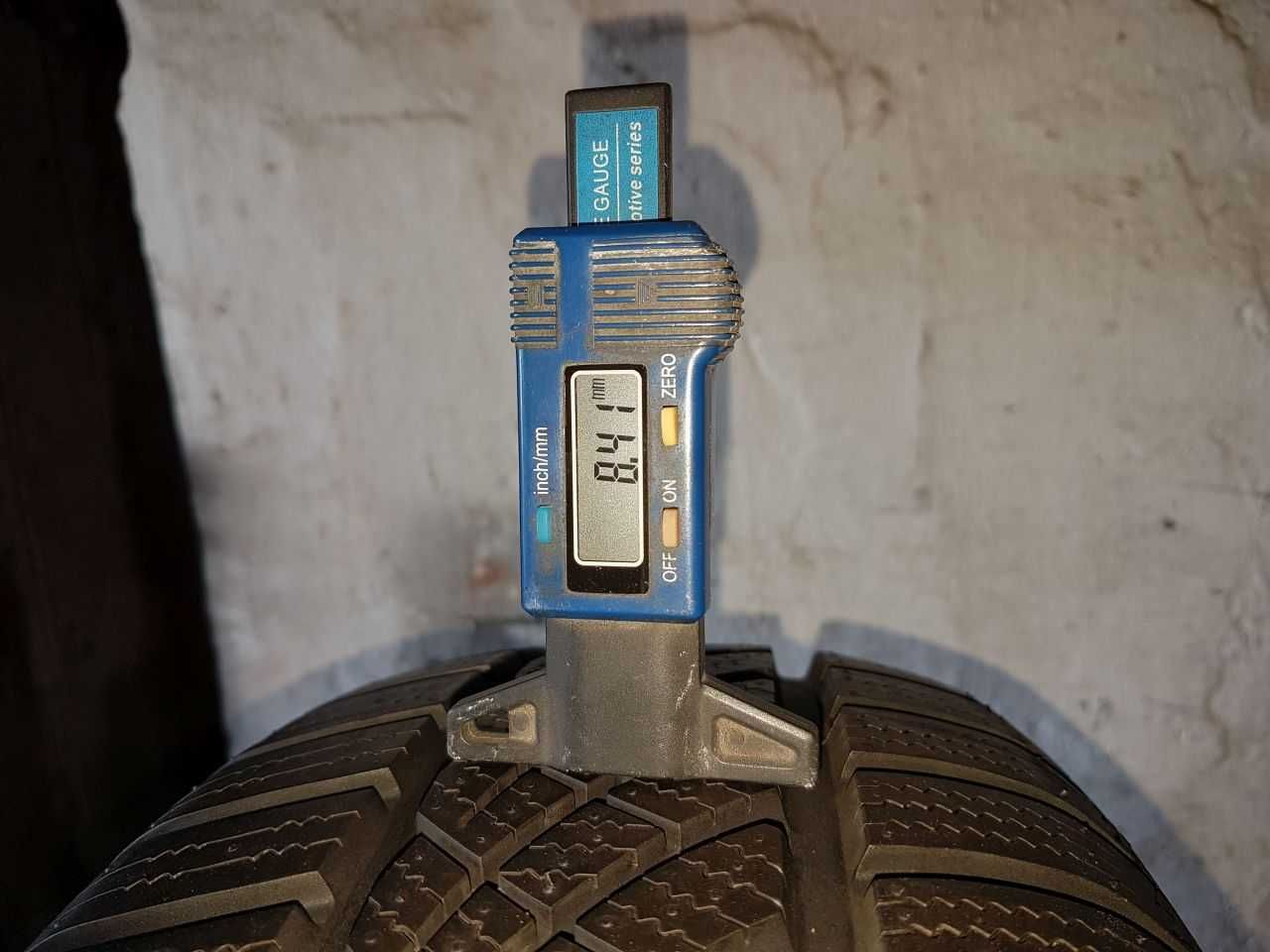 Opona Jak Nowa Demo całoroczna 195/60R15 8,4mm Hankook Optimo 4S