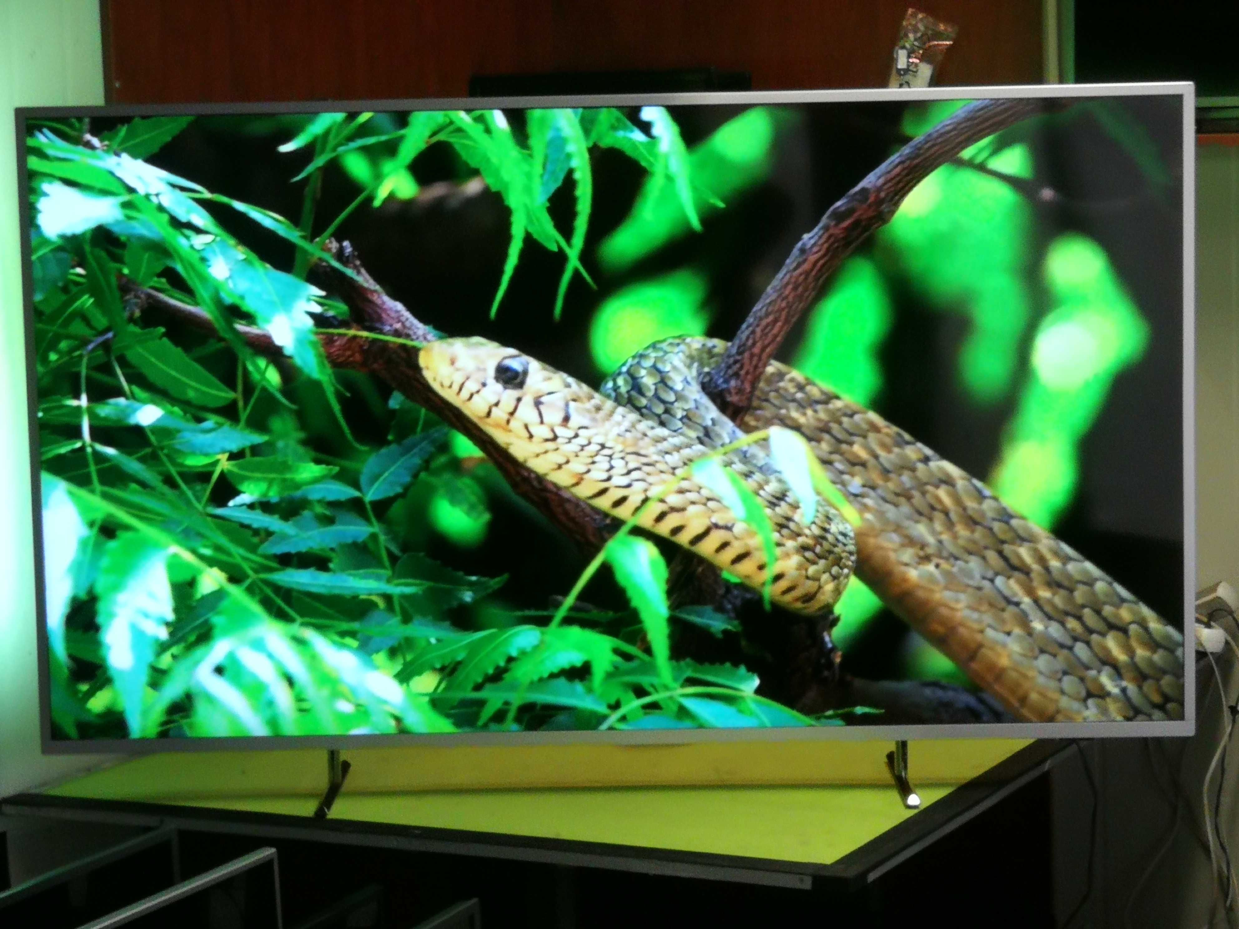 Telewizor Philips 70 cali 4K UHD, Android, Ambiliht3 Super Stan