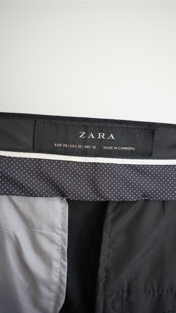 Класичні чоловічі штани Zara М розміру