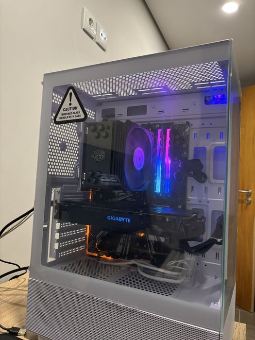 Vendo pc literalmente novo