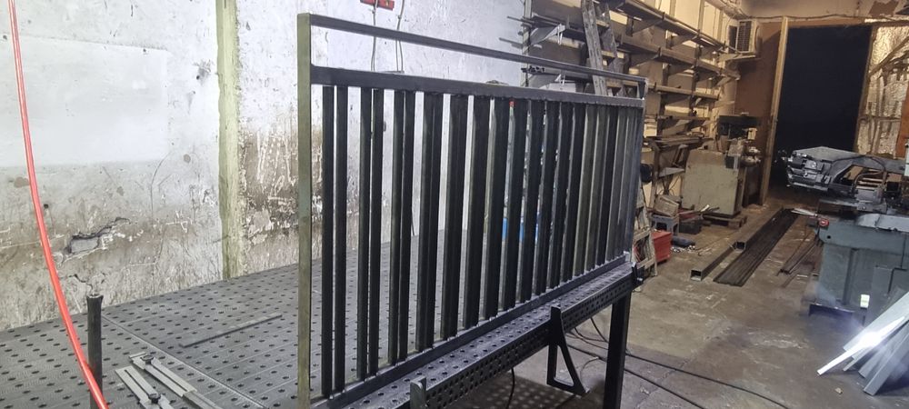 Stojaki na rowery, bramy, stoliki, balustrady