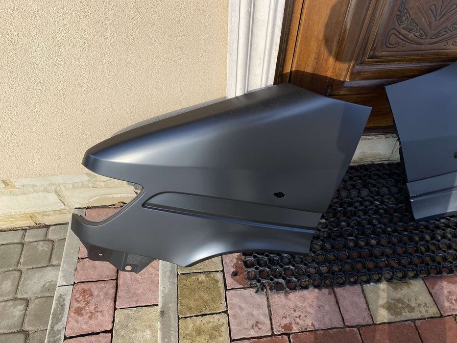 Крило ліве праве мерседес спрінтер 95-99 р