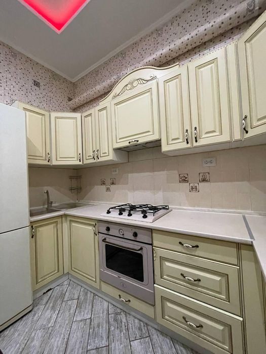 3к квартира с ремонтом на Троицкой/Преображенской (2-897-451)