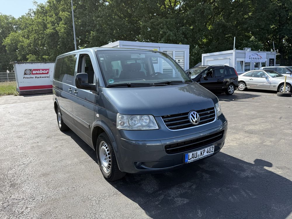 Volkswagen Multivan 2.5 дизель для ВСУ