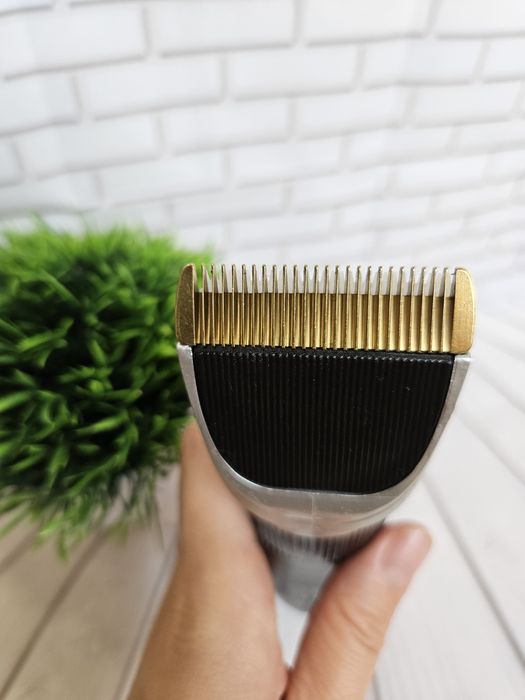 Машинка для стрижки волосся і бороди Gemmy 550 керамічні ножі стрижка