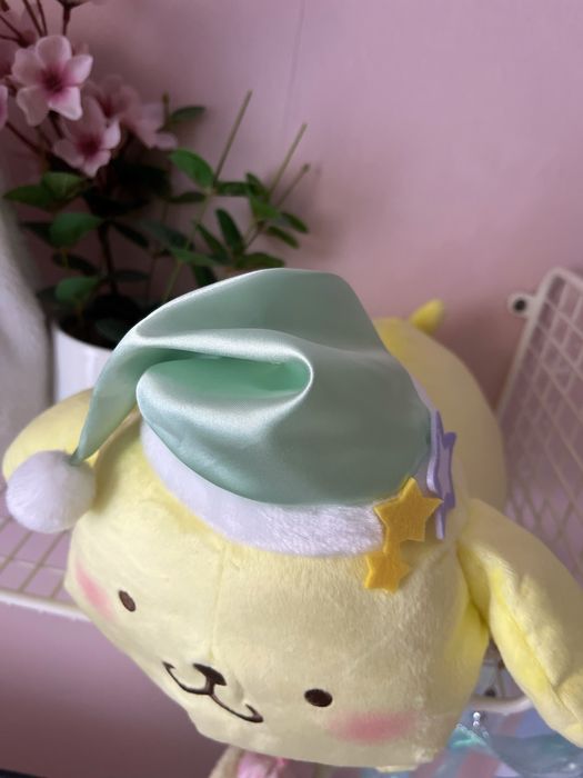 Oryginalny pluszak Pompompurin sleeping FuRyu Sanrio