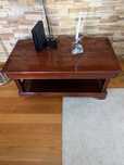 Mesa de centro de sala estar, em cerejeira, estilo Luís Filipe