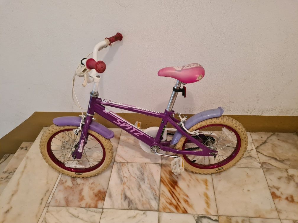 Bicicleta de menina