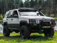 Jeep Grand Cherokee ZJ "WHITE MONSTER"