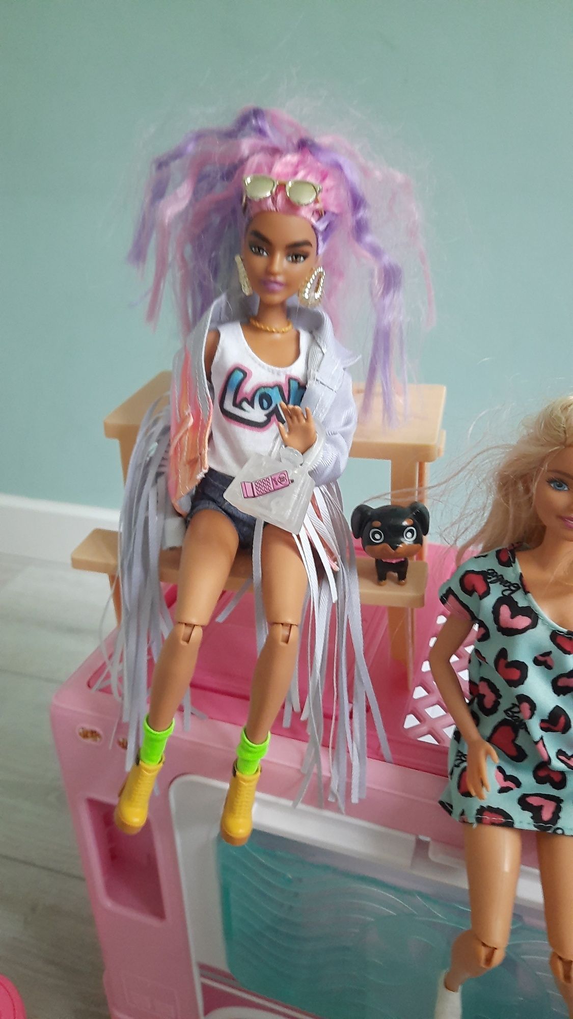 Barbie GHL93 - Kamper 3 w 1 Super Przygoda są akcesoria