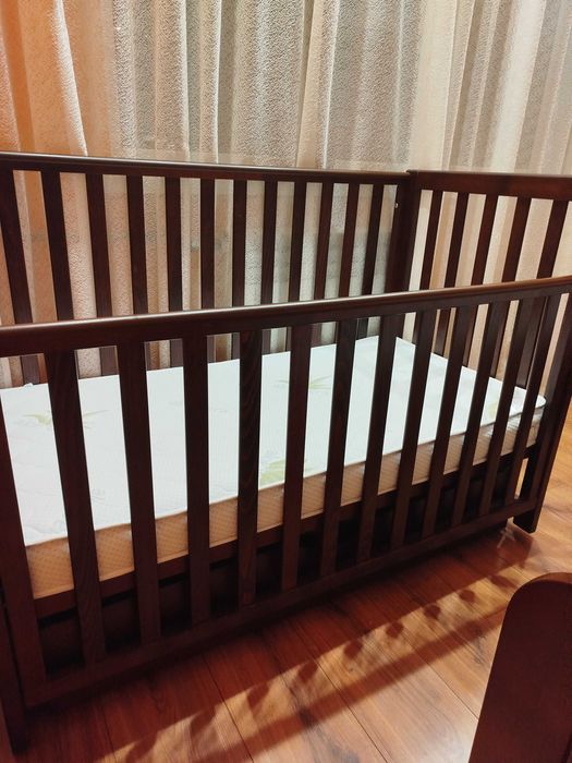 Продам дитяче ліжко Veres з матрацом Veres