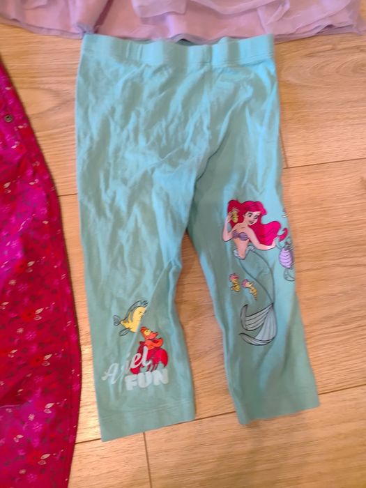 Zestaw 110/116/ spodnie Bluzka Sukienka sweter spódnica legginsy