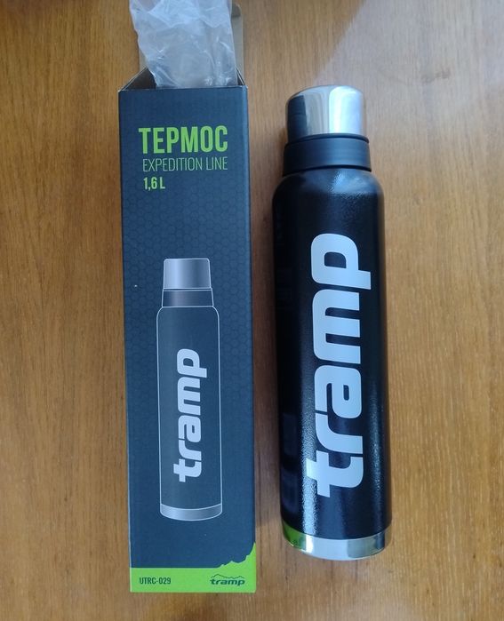 Термос TRAMP Expedition Line 1,6л UTRC-029 Чорний
