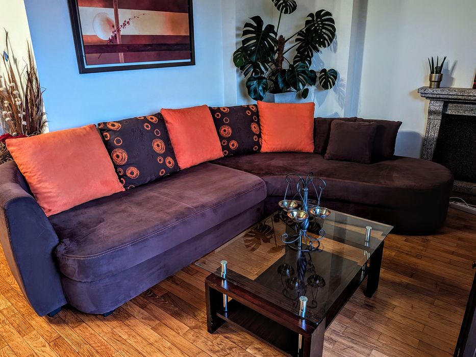 Sofá Suíço em Couro Aveludado Luxo Conforto Elegância Para a Sua Casa